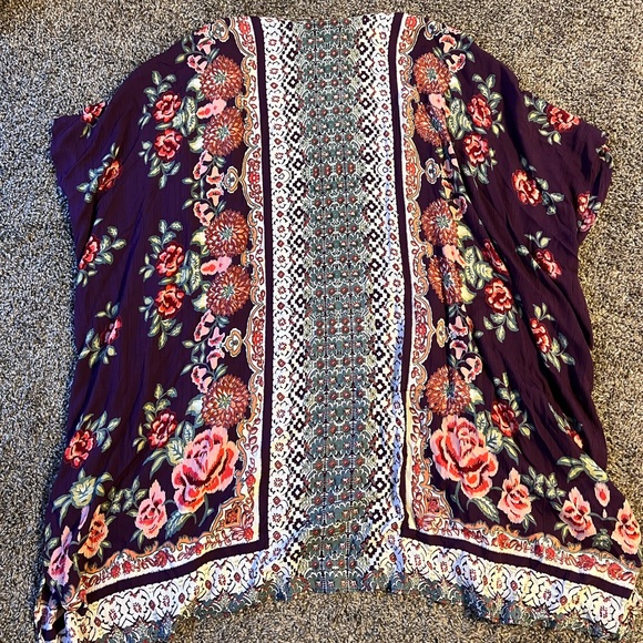 NWT Angie Floral Kimono Duster Size Medium - Picture 6 of 8